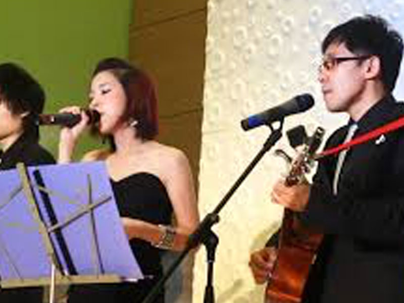 Aurora Live Band