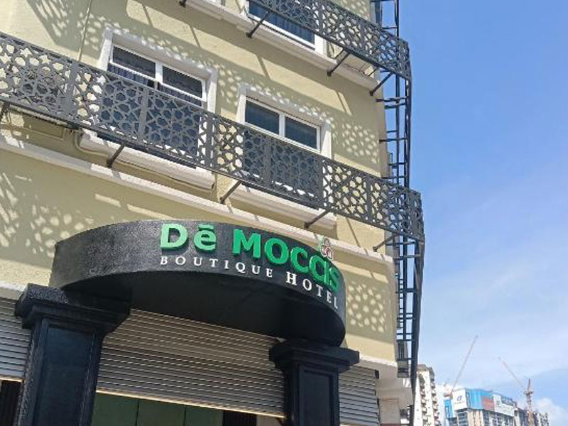 De'Moccis Boutique Hotel